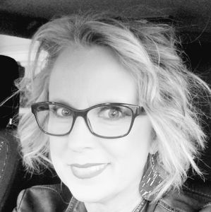 Meet your Posher, Renee